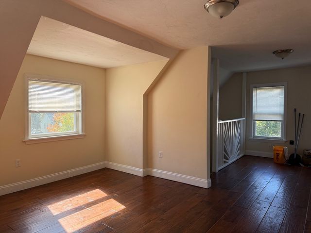 88 Weston St 3, Brockton, MA 02301