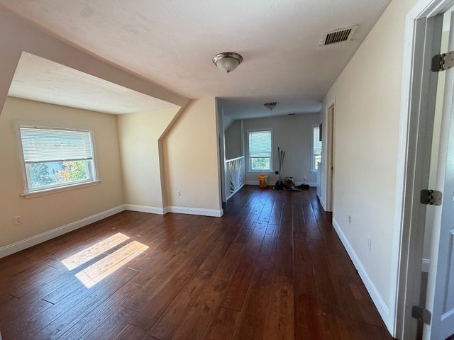 88 Weston St 3, Brockton, MA 02301