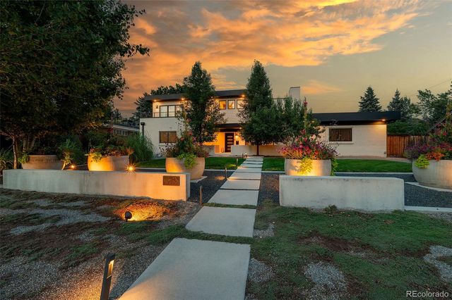 230 S Dexter Street, Denver, CO 80246