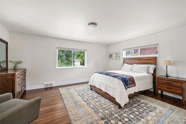 230 S Dexter Street, Denver, CO 80246