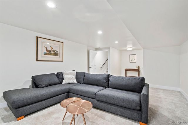 230 S Dexter Street, Denver, CO 80246