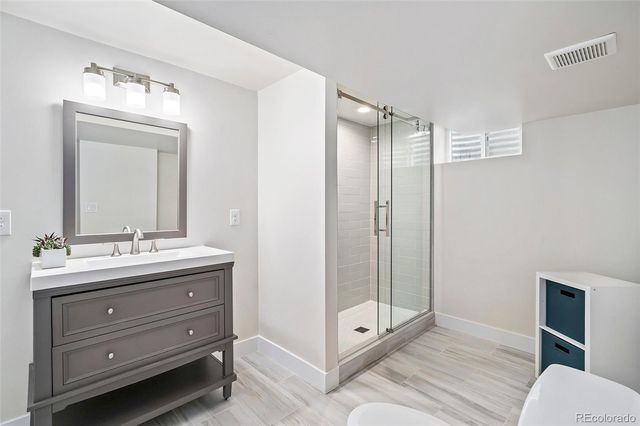 230 S Dexter Street, Denver, CO 80246