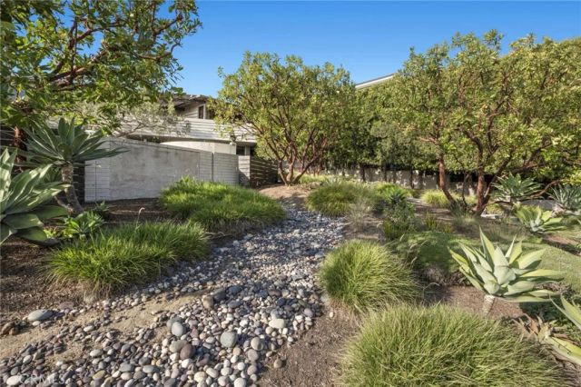 101 Kings Place, Newport Beach, CA 92663