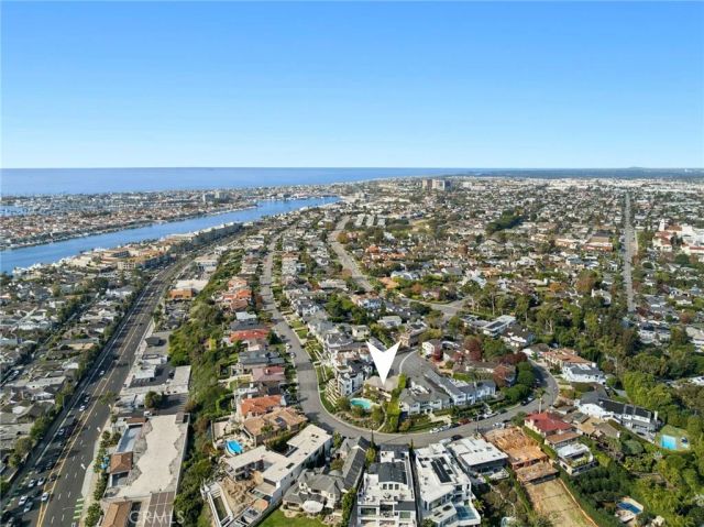 101 Kings Place, Newport Beach, CA 92663