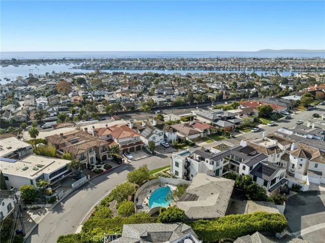 101 Kings Place, Newport Beach, CA 92663