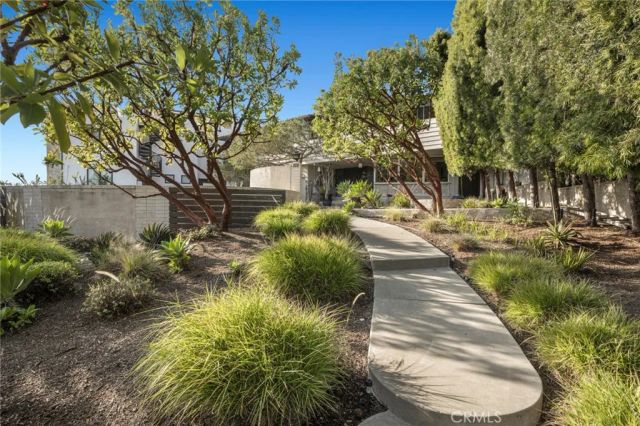 101 Kings Place, Newport Beach, CA 92663