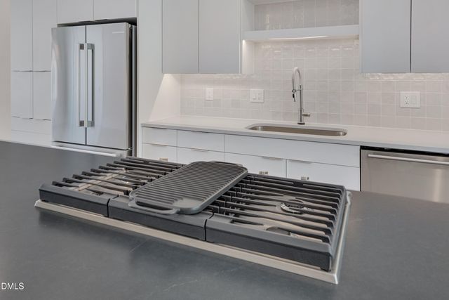 1014 Manor Way, Durham, NC 27701