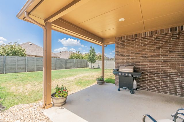 8901 Thompson Road, Argyle, TX 76226