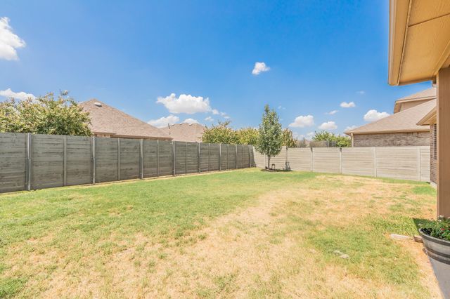 8901 Thompson Road, Argyle, TX 76226