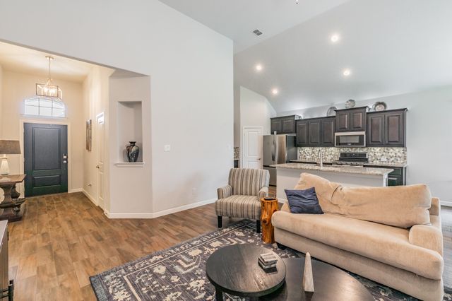 8901 Thompson Road, Argyle, TX 76226