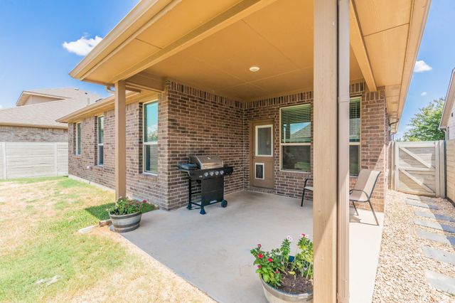 8901 Thompson Road, Argyle, TX 76226