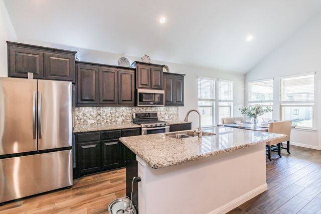 8901 Thompson Road, Argyle, TX 76226