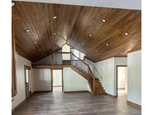 258 Gibson Rd, Westcliffe, CO 81252