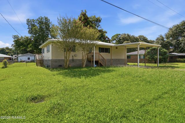 705 Lillian Street, New Iberia, LA 70560