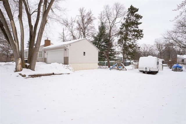 8005 Edmonds Street, Portage, MI 49024