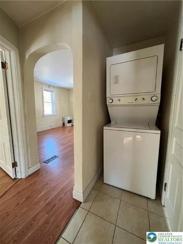 3749 Mountain View Drive, Lehigh Twp, PA 18038