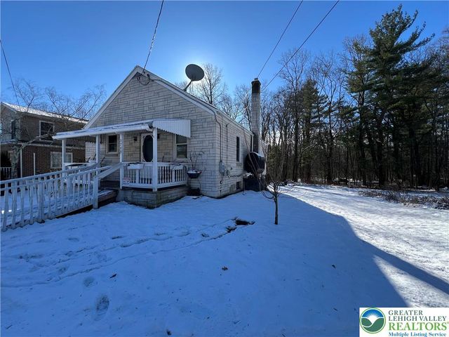 3749 Mountain View Drive, Lehigh Twp, PA 18038