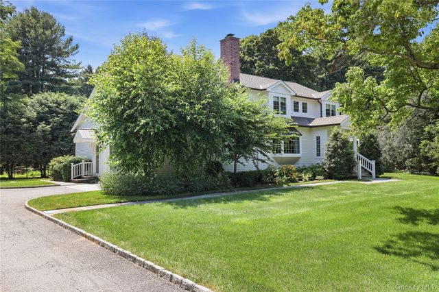 10 Homestead Lane, Bedford, NY 10506