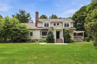 10 Homestead Lane, Bedford, NY 10506