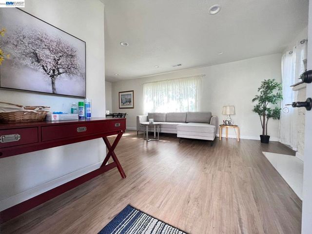1630 159TH AVE, San Leandro, CA 94578