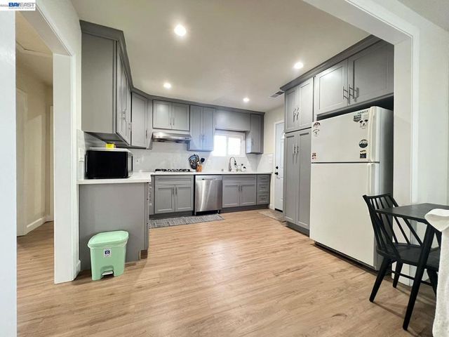 1630 159TH AVE, San Leandro, CA 94578