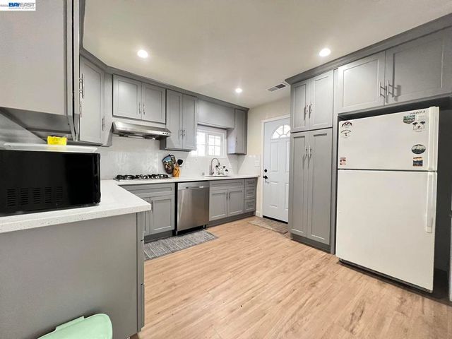 1630 159TH AVE, San Leandro, CA 94578