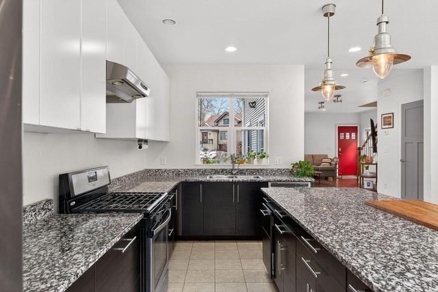 2607 E Oklahoma AVENUE, Milwaukee, WI 53207