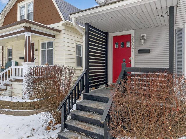 2607 E Oklahoma AVENUE, Milwaukee, WI 53207