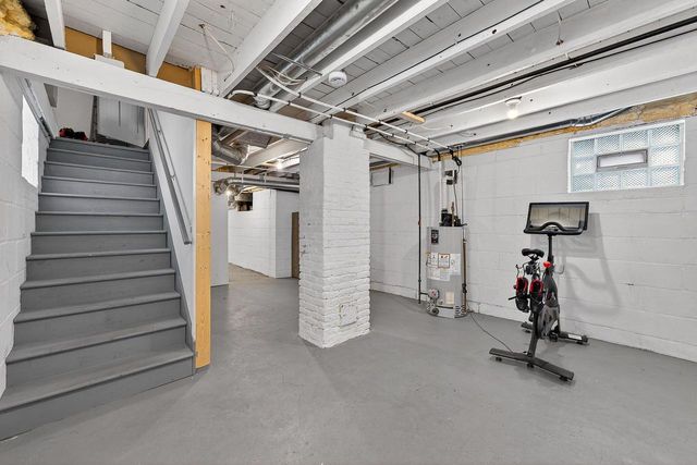 2607 E Oklahoma AVENUE, Milwaukee, WI 53207