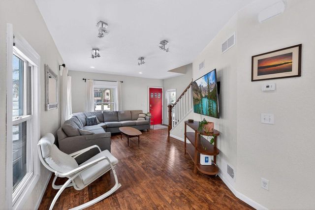 2607 E Oklahoma AVENUE, Milwaukee, WI 53207