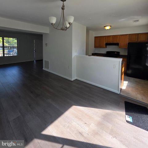 404 TREFOIL PL, Waldorf, MD 20601