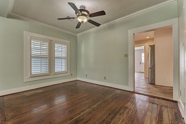 711 Granberry Street, Humble, TX 77338