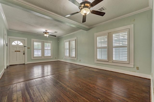 711 Granberry Street, Humble, TX 77338