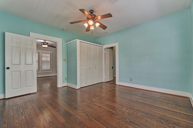 711 Granberry Street, Humble, TX 77338