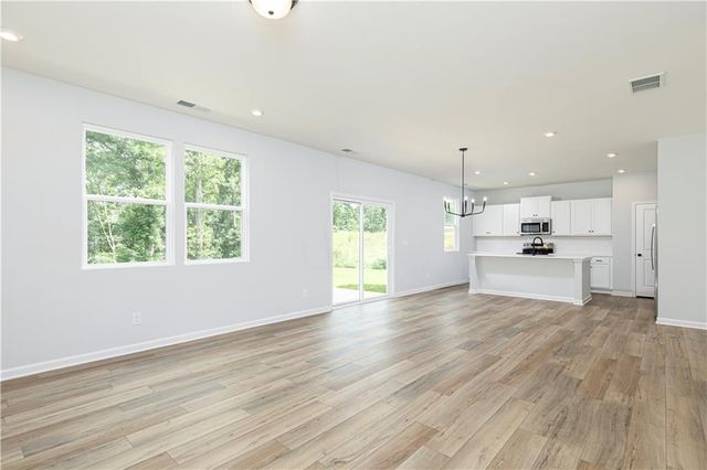 760 Ocmulgee Crossing, Locust Grove, GA 30248