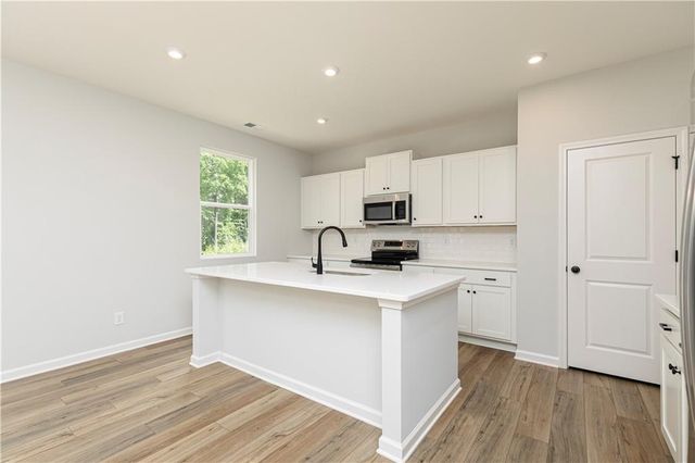 760 Ocmulgee Crossing, Locust Grove, GA 30248
