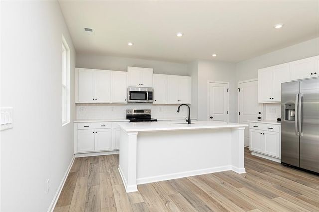 760 Ocmulgee Crossing, Locust Grove, GA 30248
