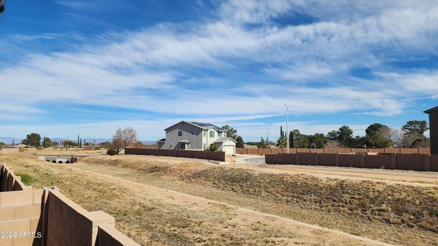 1537 BRADDOCK Drive, Sierra Vista, AZ 85635