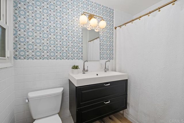 16002 Warren Lane, Huntington Beach, CA 92649