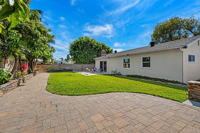 16002 Warren Lane, Huntington Beach, CA 92649