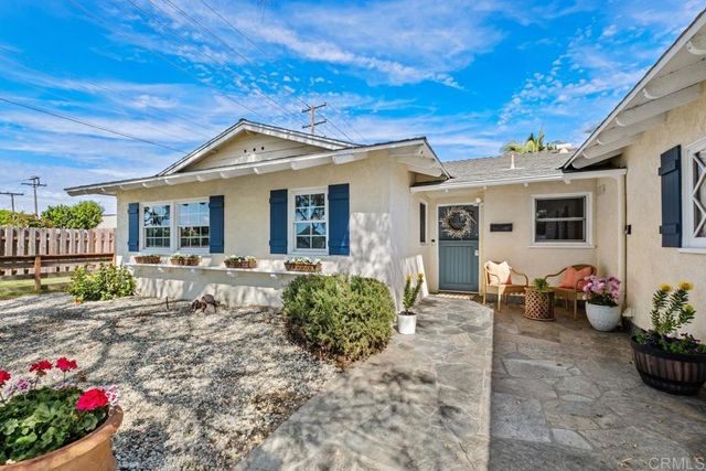 16002 Warren Lane, Huntington Beach, CA 92649