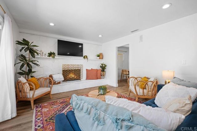 16002 Warren Lane, Huntington Beach, CA 92649