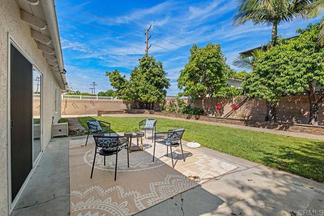 16002 Warren Lane, Huntington Beach, CA 92649