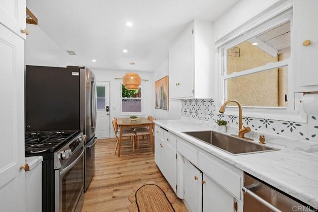 16002 Warren Lane, Huntington Beach, CA 92649