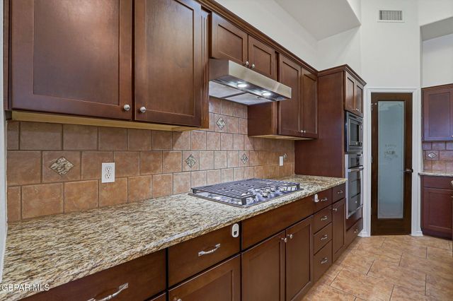 6242 Franklin Eagle, El Paso, TX 79912