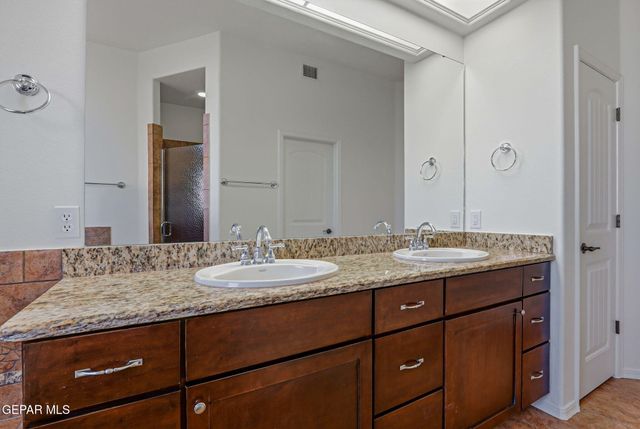 6242 Franklin Eagle, El Paso, TX 79912