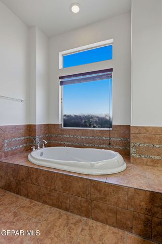 6242 Franklin Eagle, El Paso, TX 79912