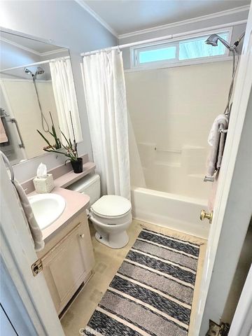 21851 Newland St. 82, Huntington Beach, CA 92646
