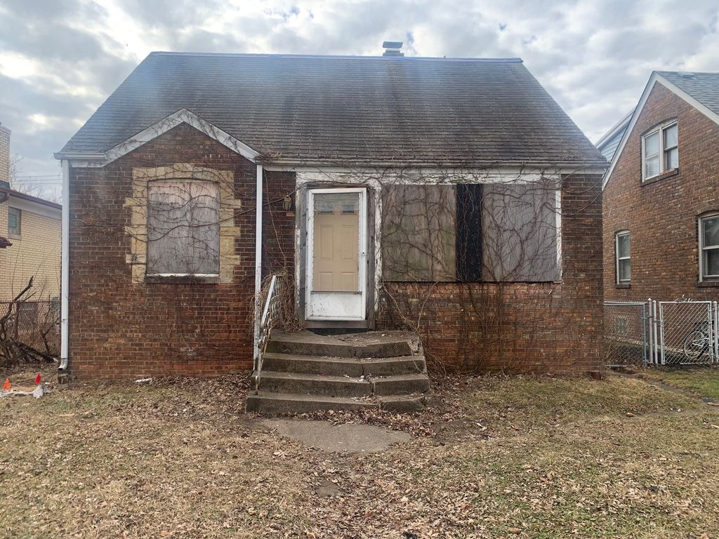 503 Webb Street, Calumet City, IL 60409