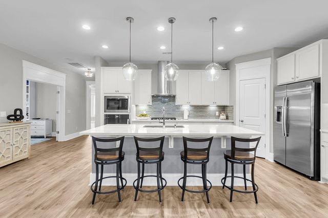 172 Collared Dove Court, Summerville, SC 29483